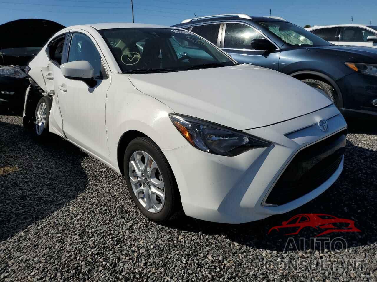 TOYOTA YARIS 2018 - 3MYDLBYV7JY331963