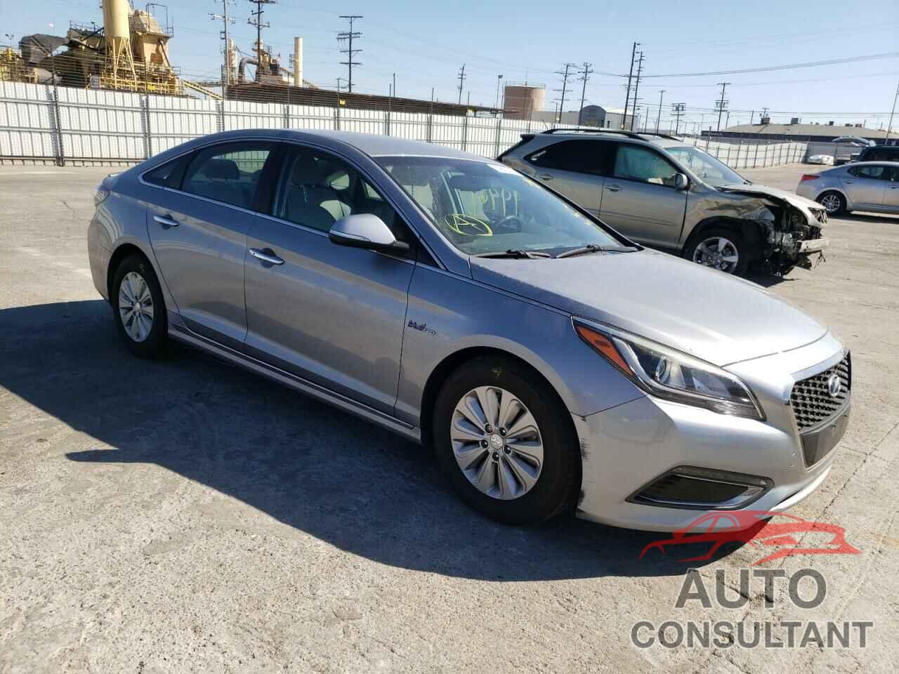 HYUNDAI SONATA 2016 - KMHE24L10GA013987