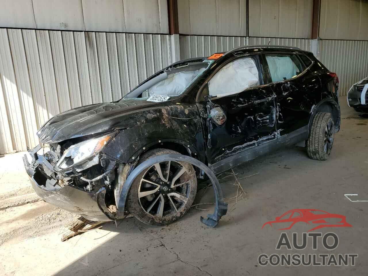 NISSAN ROGUE 2017 - JN1BJ1CR9HW142140
