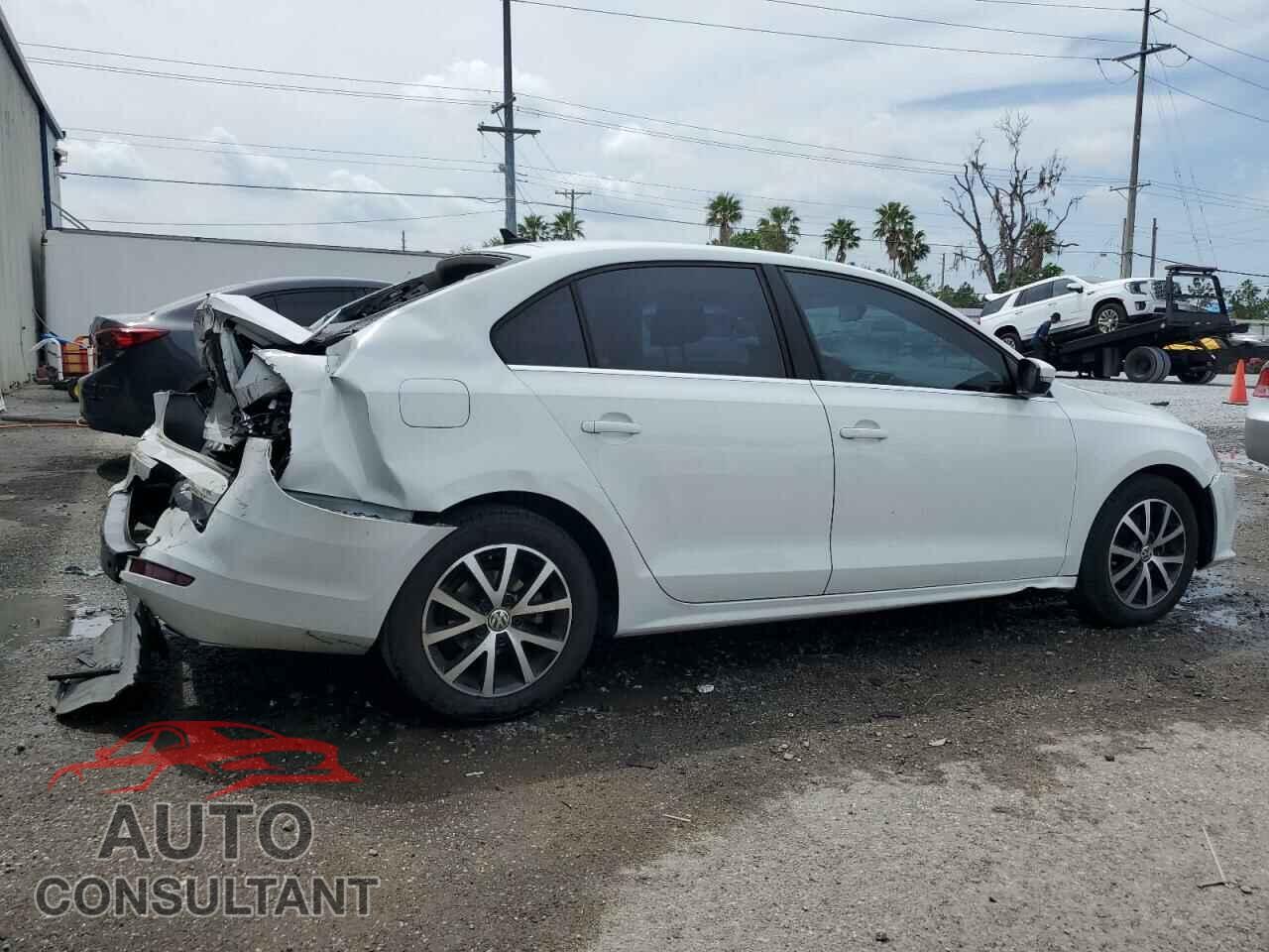 VOLKSWAGEN JETTA 2017 - 3VWDB7AJ0HM290421