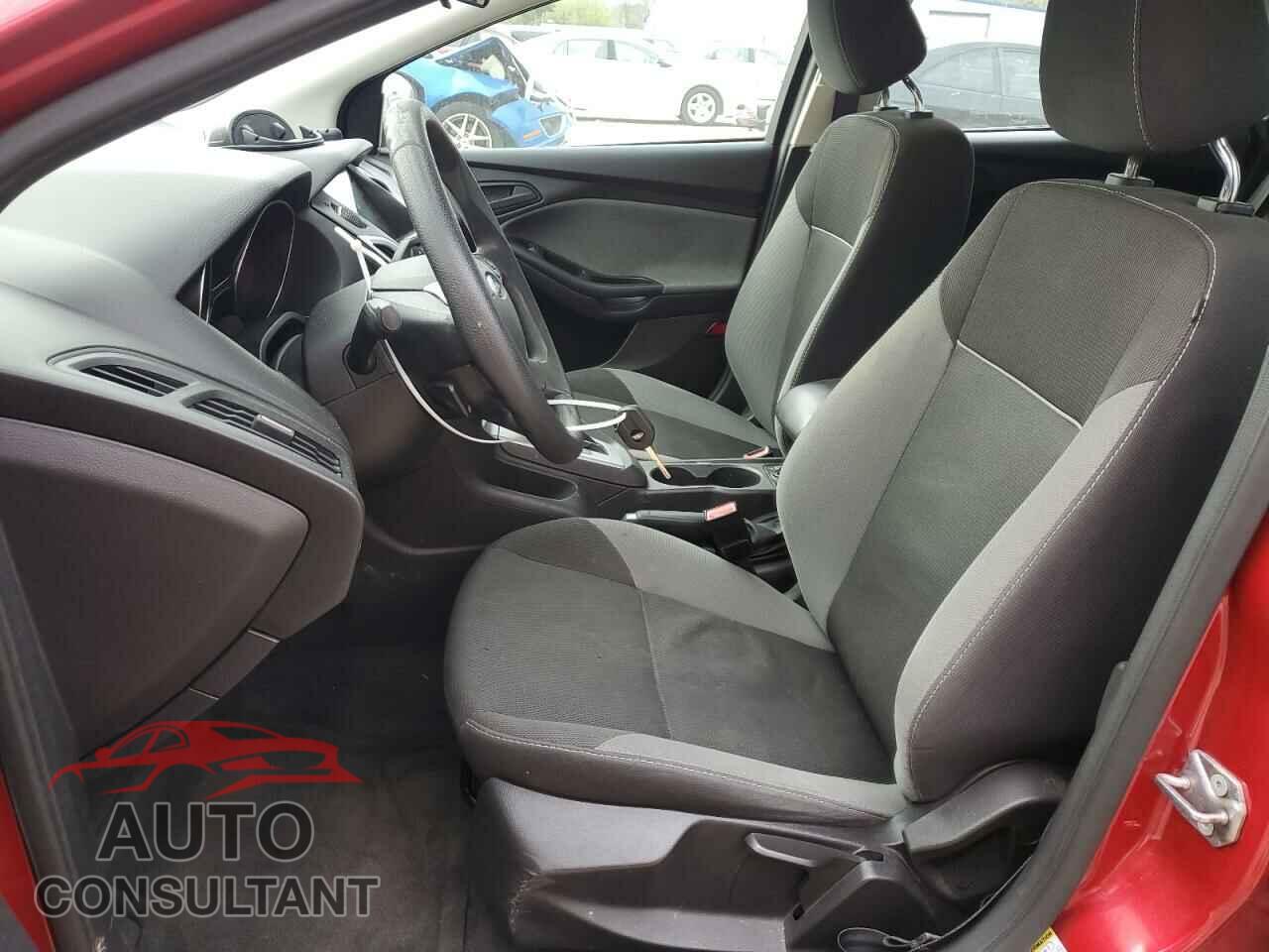 FORD FOCUS 2012 - 1FAHP3K26CL310032
