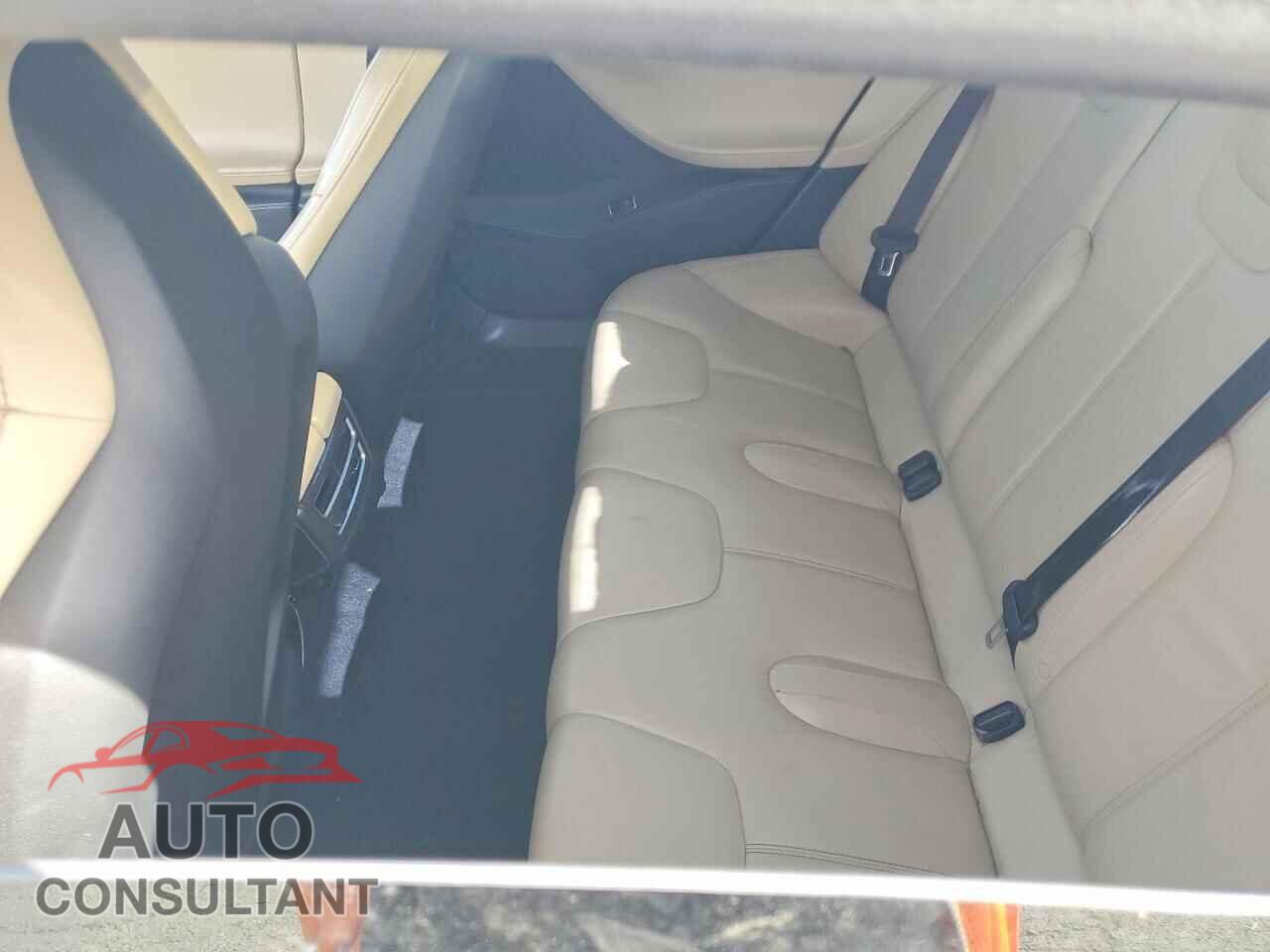 TESLA MODEL S 2014 - 5YJSA1S14EFP42525