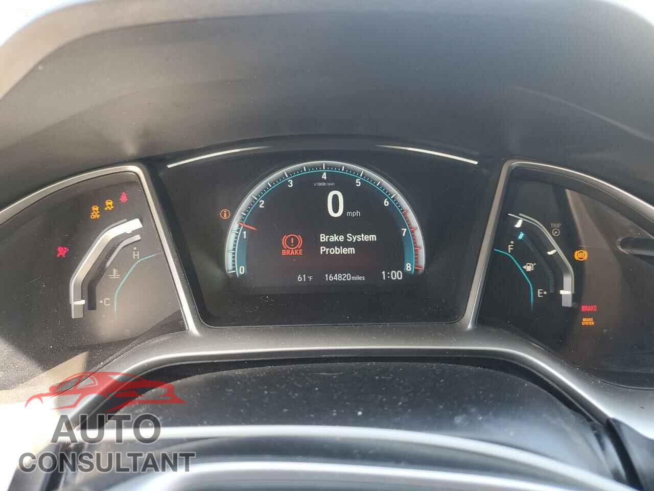 HONDA CIVIC 2018 - 2HGFC3A31JH357357