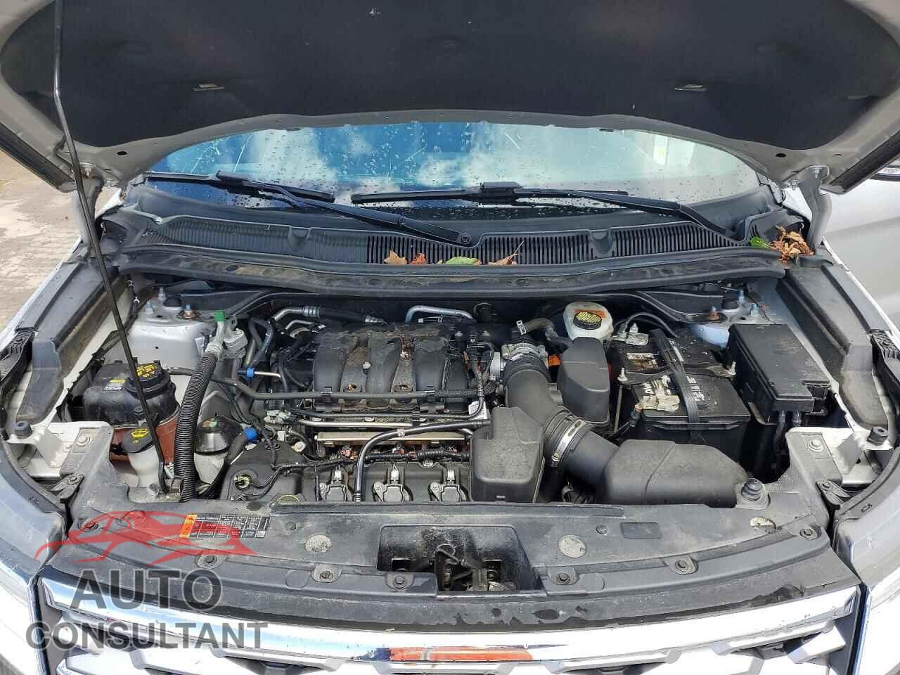 FORD EXPLORER 2018 - 1FM5K8F85JGB11045