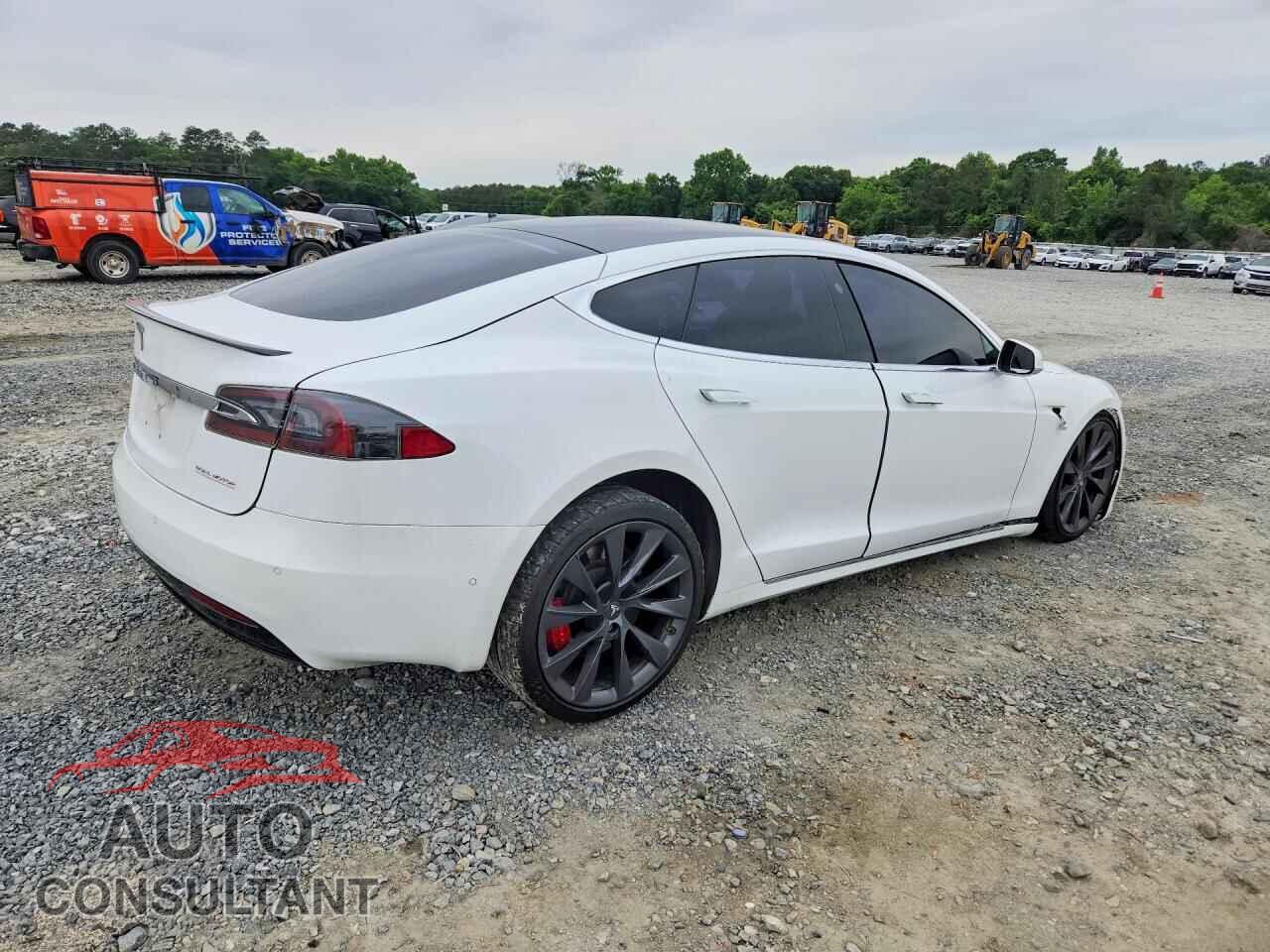 TESLA MODEL S 2020 - 5YJSA1E48LF412339