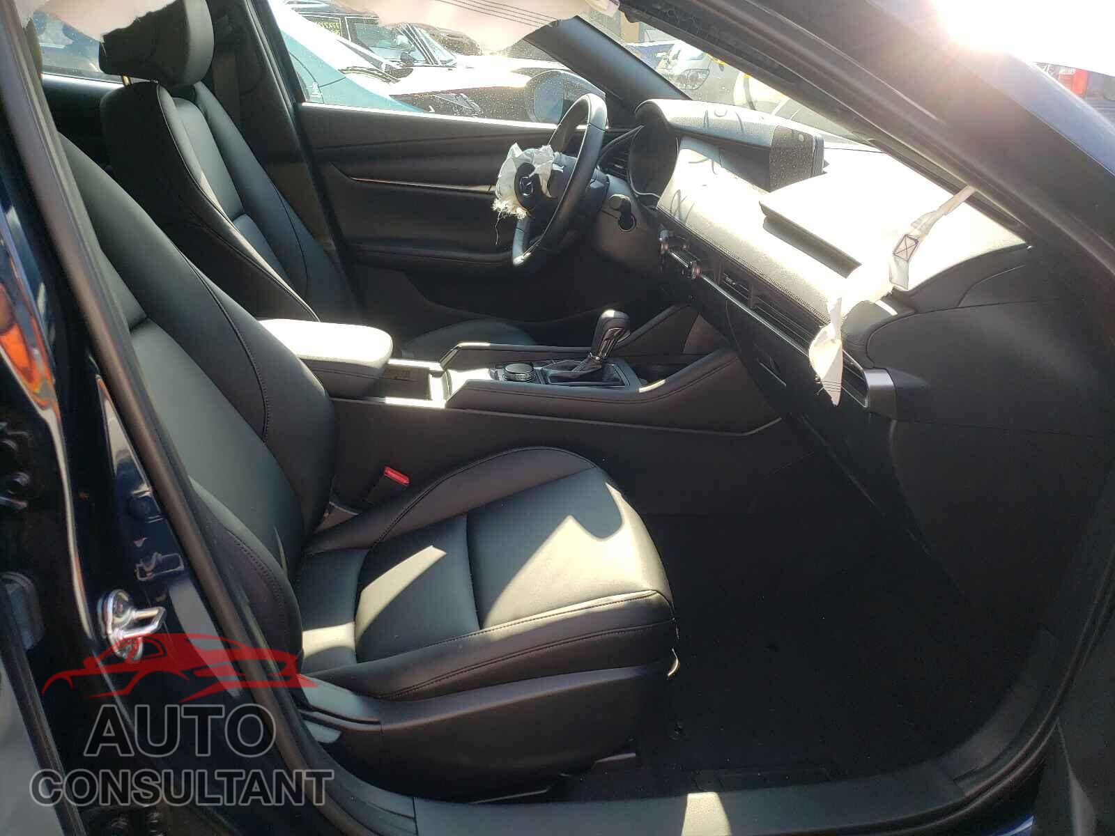 MAZDA 3 2020 - JM1BPALM9L1172308