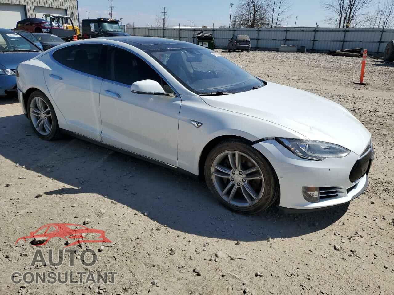 TESLA MODEL S 2014 - 5YJSA1S18EFP63054