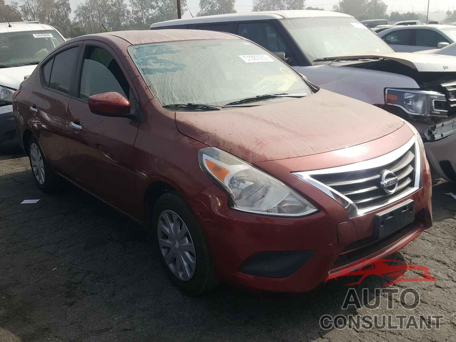 NISSAN VERSA 2017 - 3N1CN7AP5HK451371