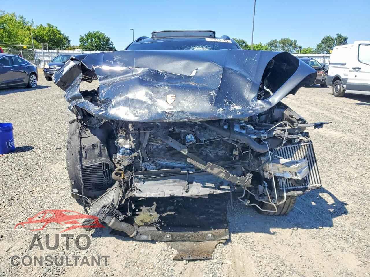 PORSCHE MACAN 2018 - WP1AB2A56JLB36720