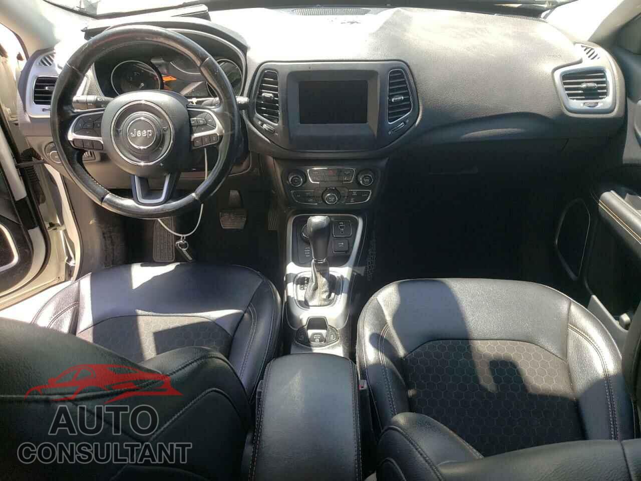 JEEP COMPASS 2021 - 3C4NJDBB8MT530539