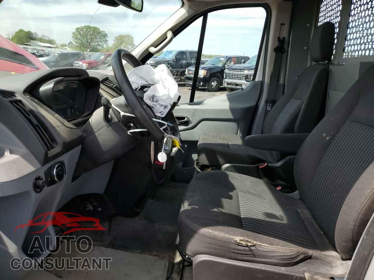 FORD TRANSIT 2017 - 1FTBW2CG2HKA02571