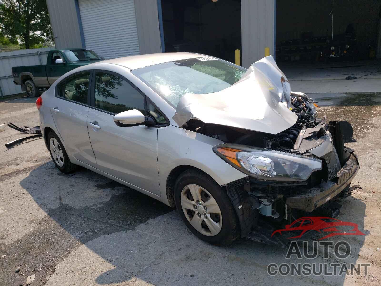 KIA FORTE 2016 - KNAFK4A64G5523403