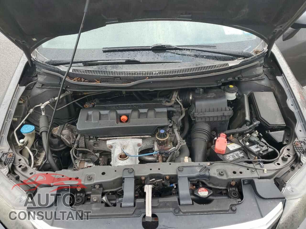HONDA CIVIC 2012 - 2HGFB2F52CH596054