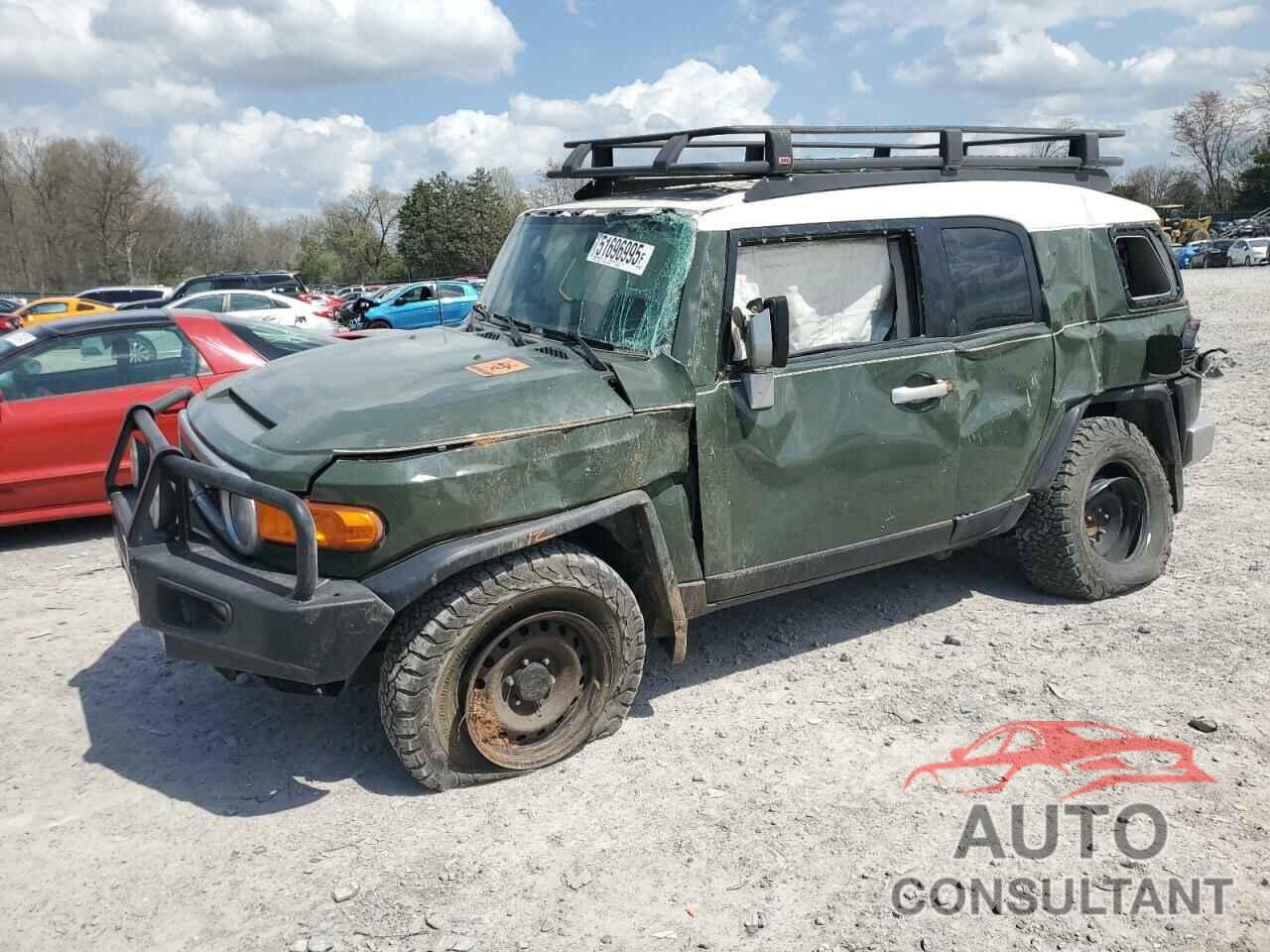 TOYOTA FJ CRUISER 2011 - JTEBU4BF5BK099827