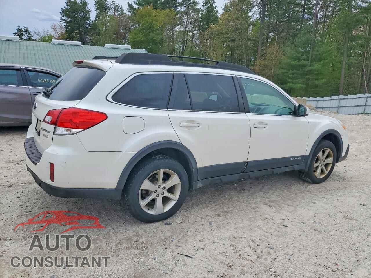 SUBARU OUTBACK 2013 - 4S4BRBGC9D3240724