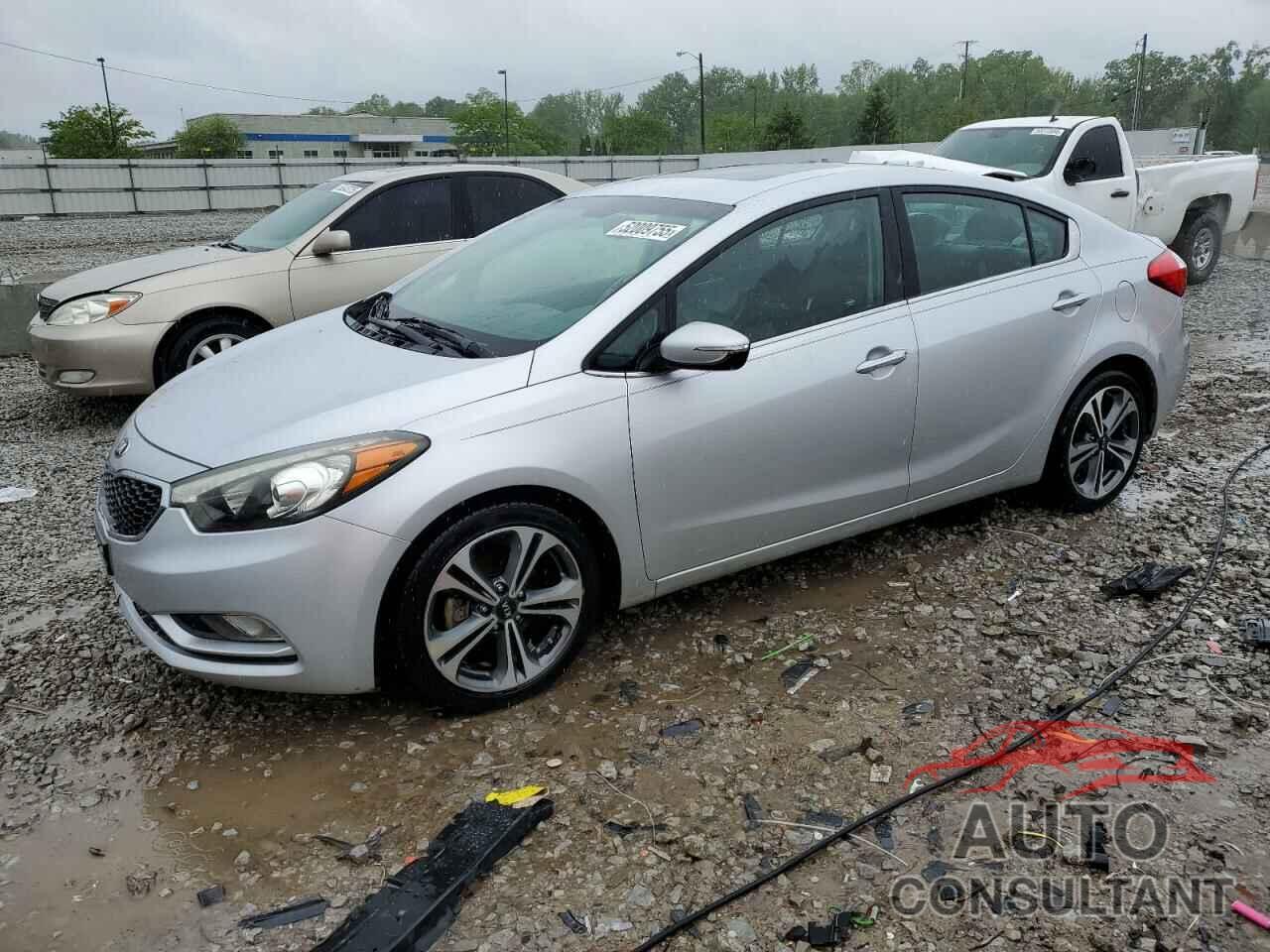 KIA FORTE 2016 - KNAFZ4A87G5550317