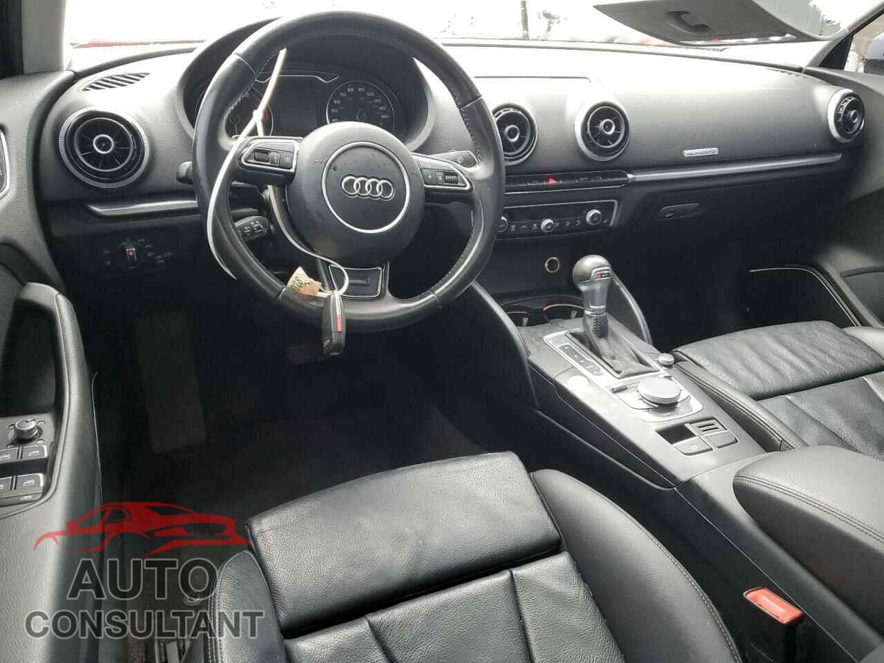 AUDI A3 2015 - WAUKFGFF1F1107697