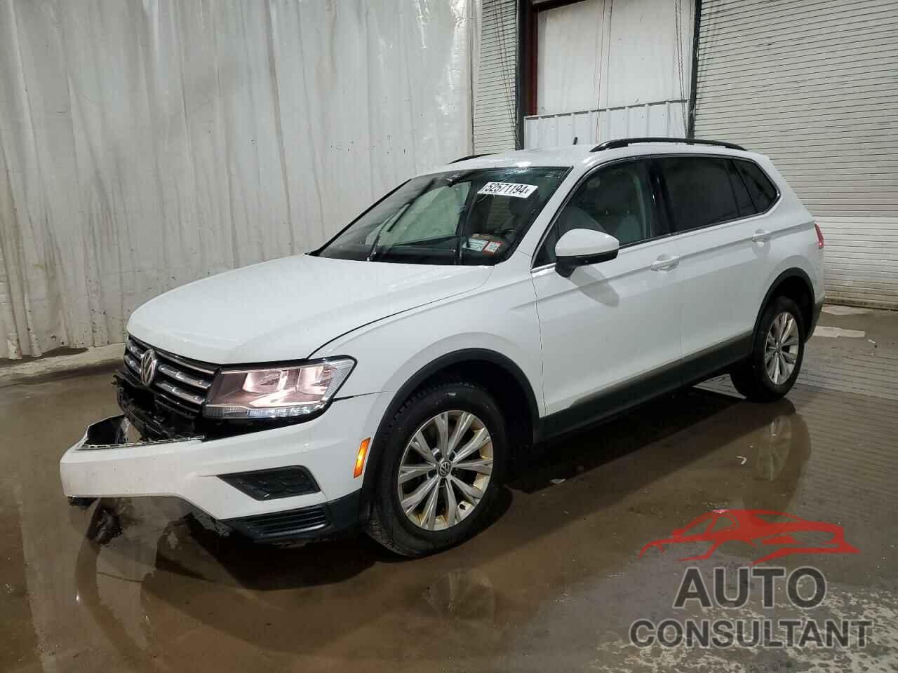 VOLKSWAGEN TIGUAN 2018 - 3VV3B7AX6JM212073