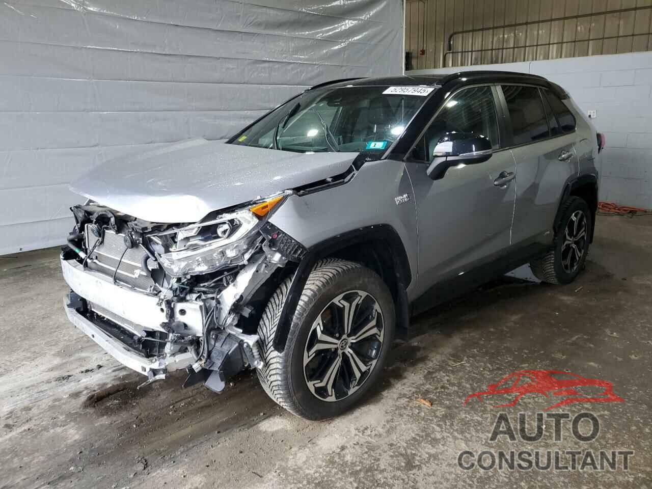 TOYOTA RAV4 2021 - JTMFB3FV6MD015822