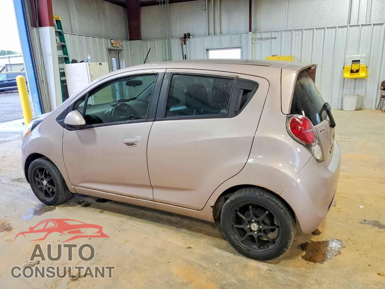 CHEVROLET SPARK 2013 - KL8CB6S9XDC507135