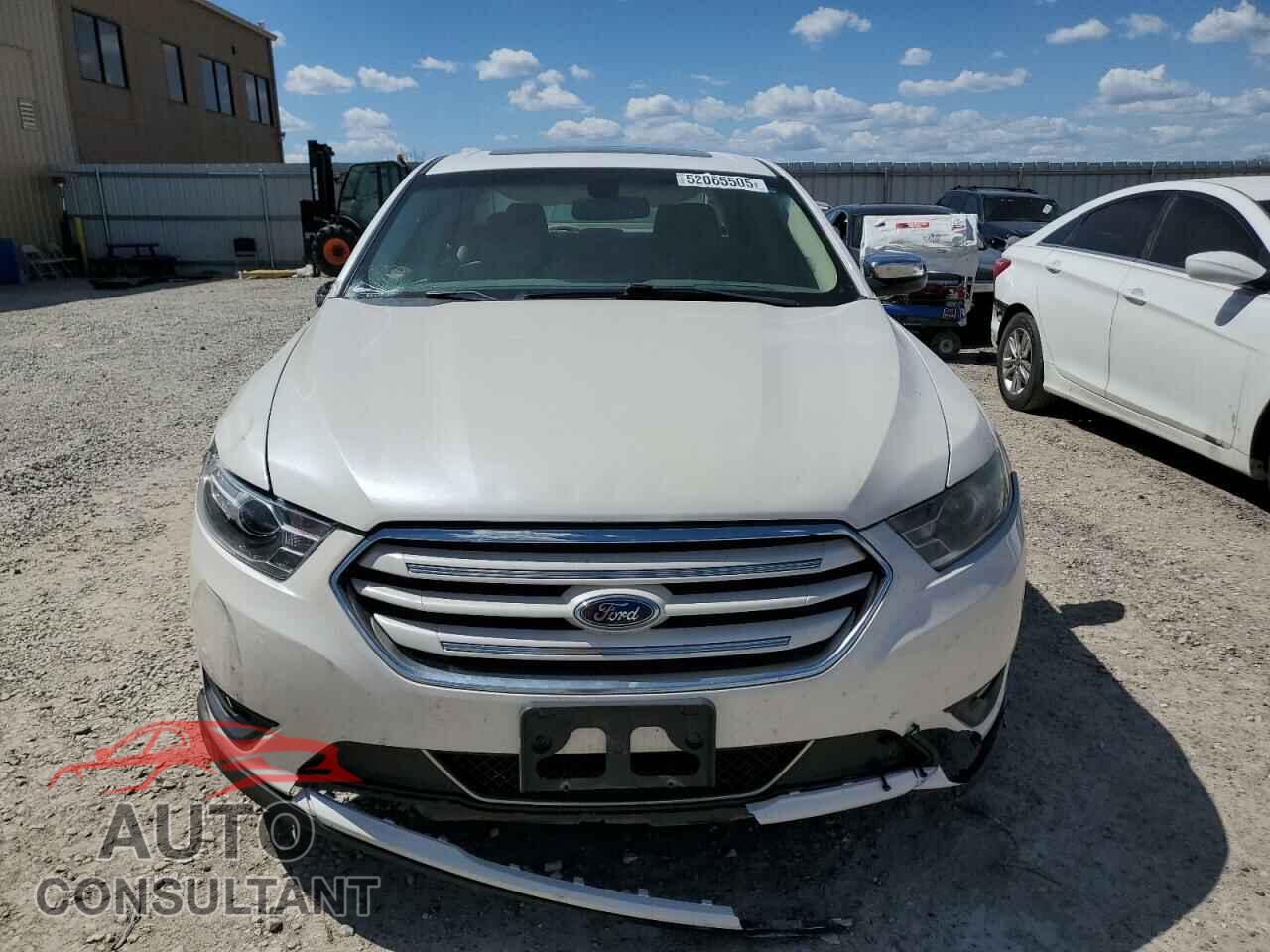 FORD TAURUS 2013 - 1FAHP2F8XDG154158