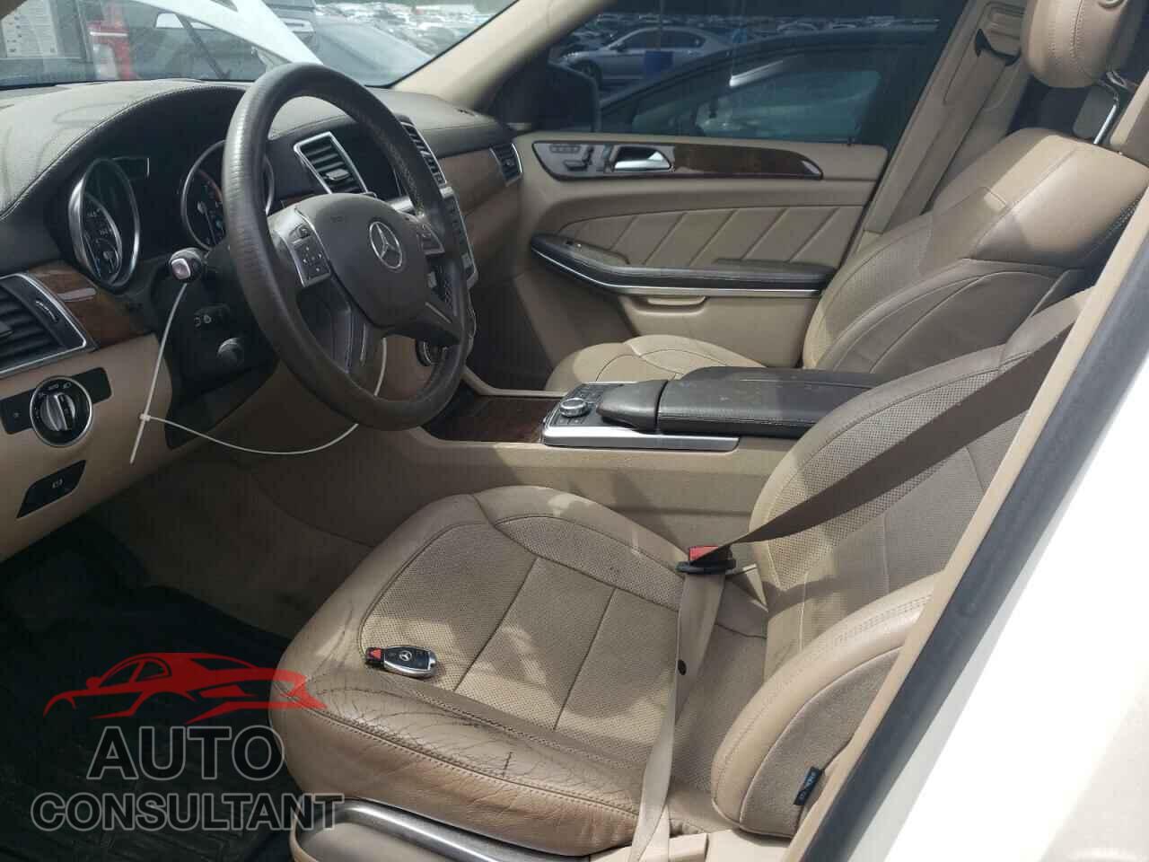 MERCEDES-BENZ GL-CLASS 2015 - 4JGDF7DE4FA444821