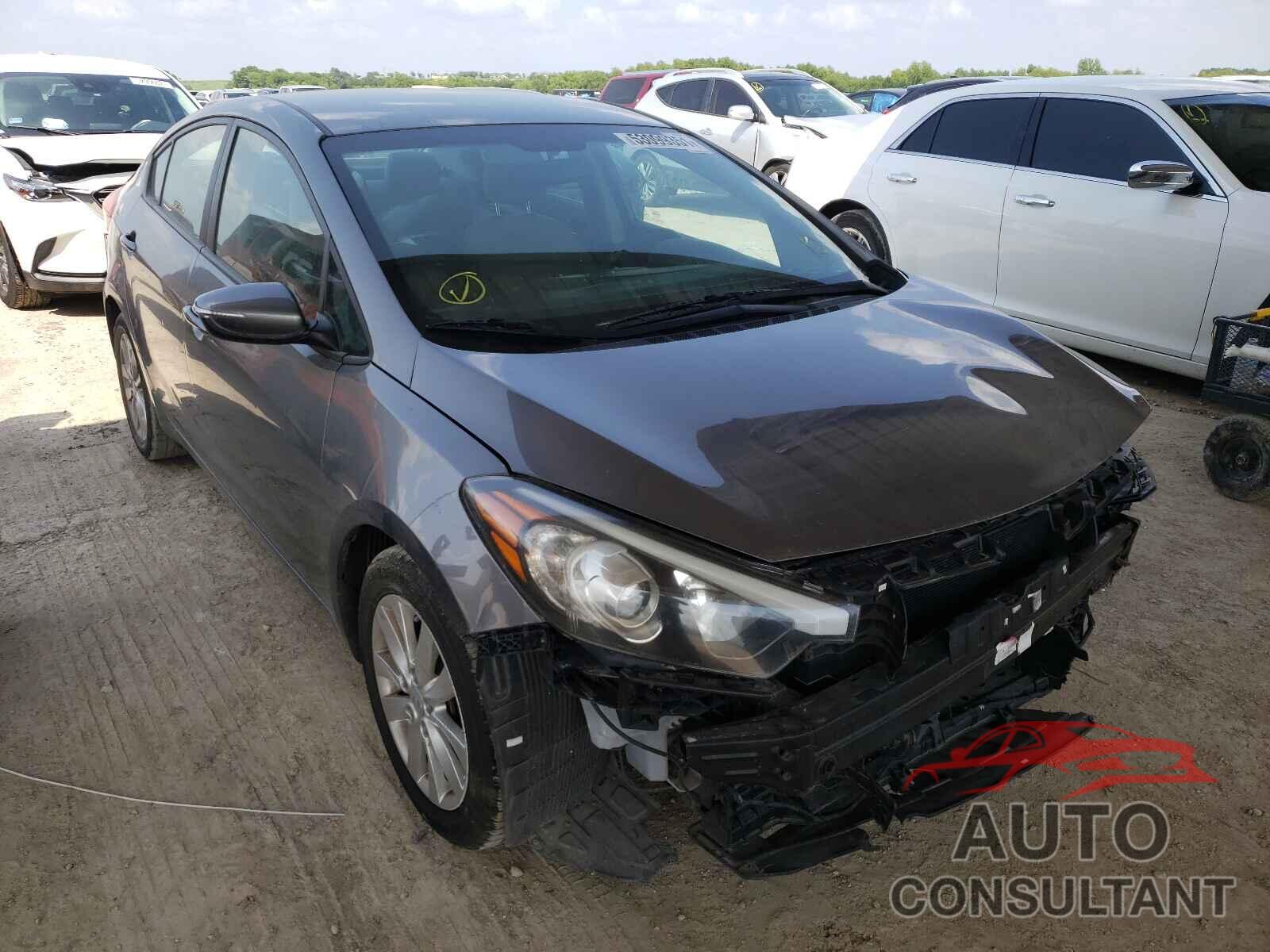 KIA FORTE 2016 - KNAFX4A66G5477882