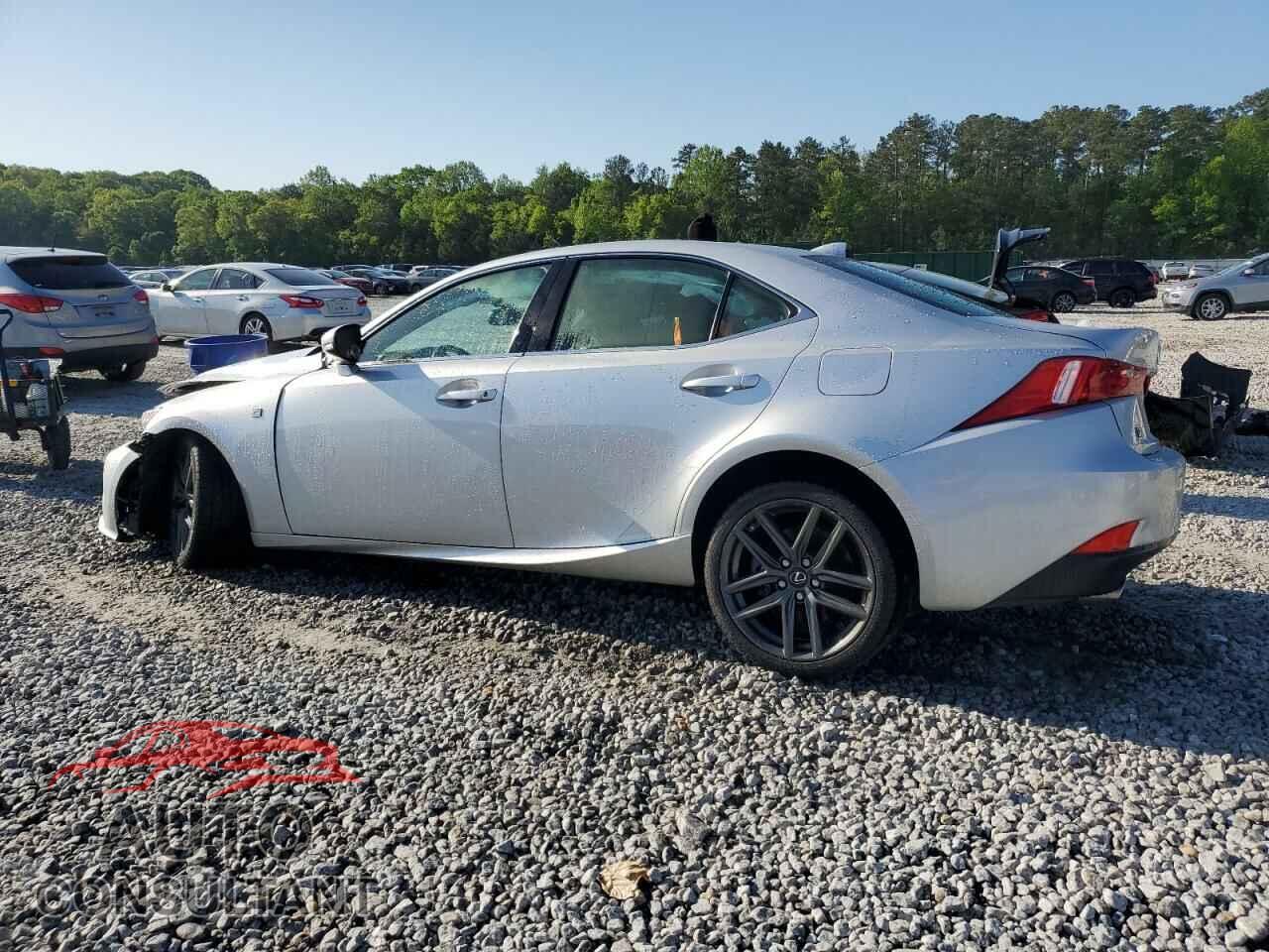 LEXUS IS 2014 - JTHBE1D21E5003719
