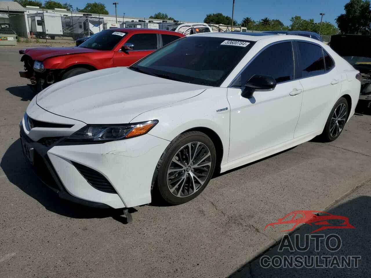 TOYOTA CAMRY 2018 - 4T1B21HK1JU500592