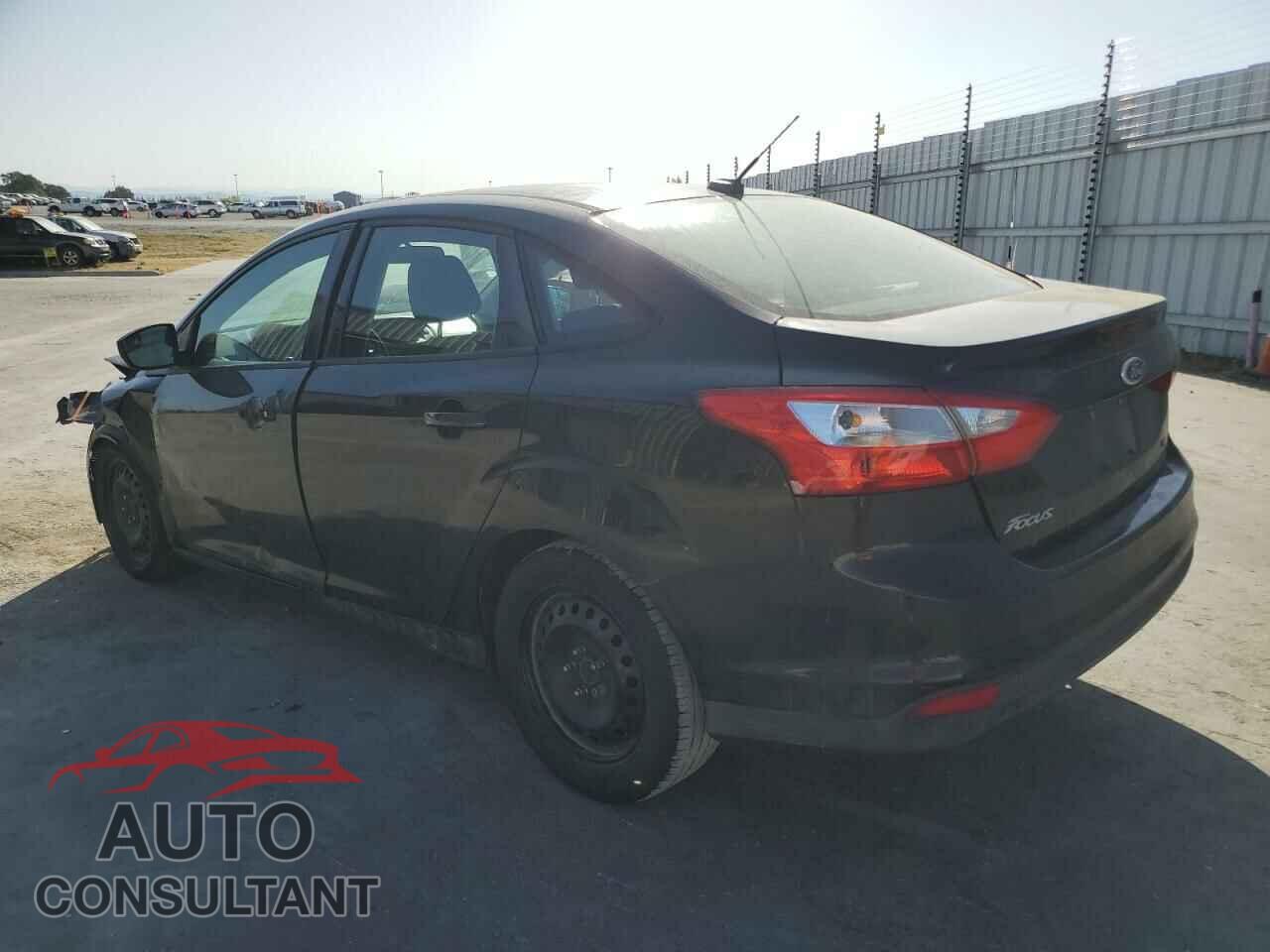FORD FOCUS 2012 - 1FAHP3F27CL285121
