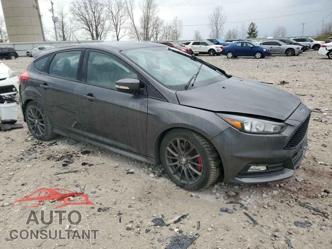 FORD FOCUS 2017 - 1FADP3L97HL347060