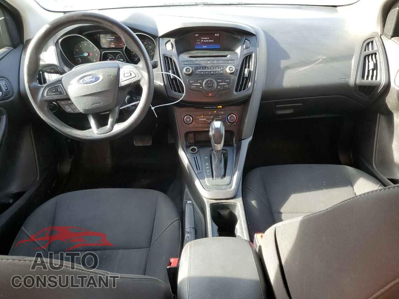 FORD FOCUS 2016 - 1FADP3F21GL335905