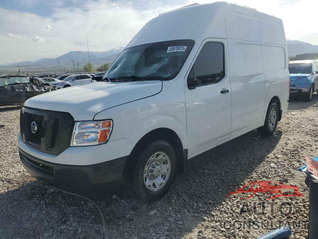 NISSAN NV 2017 - 1N6BF0LY0HN805095