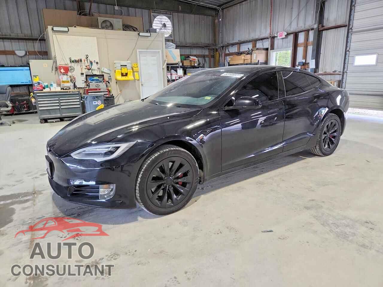 TESLA MODEL S 2019 - 5YJSA1E22KF304845