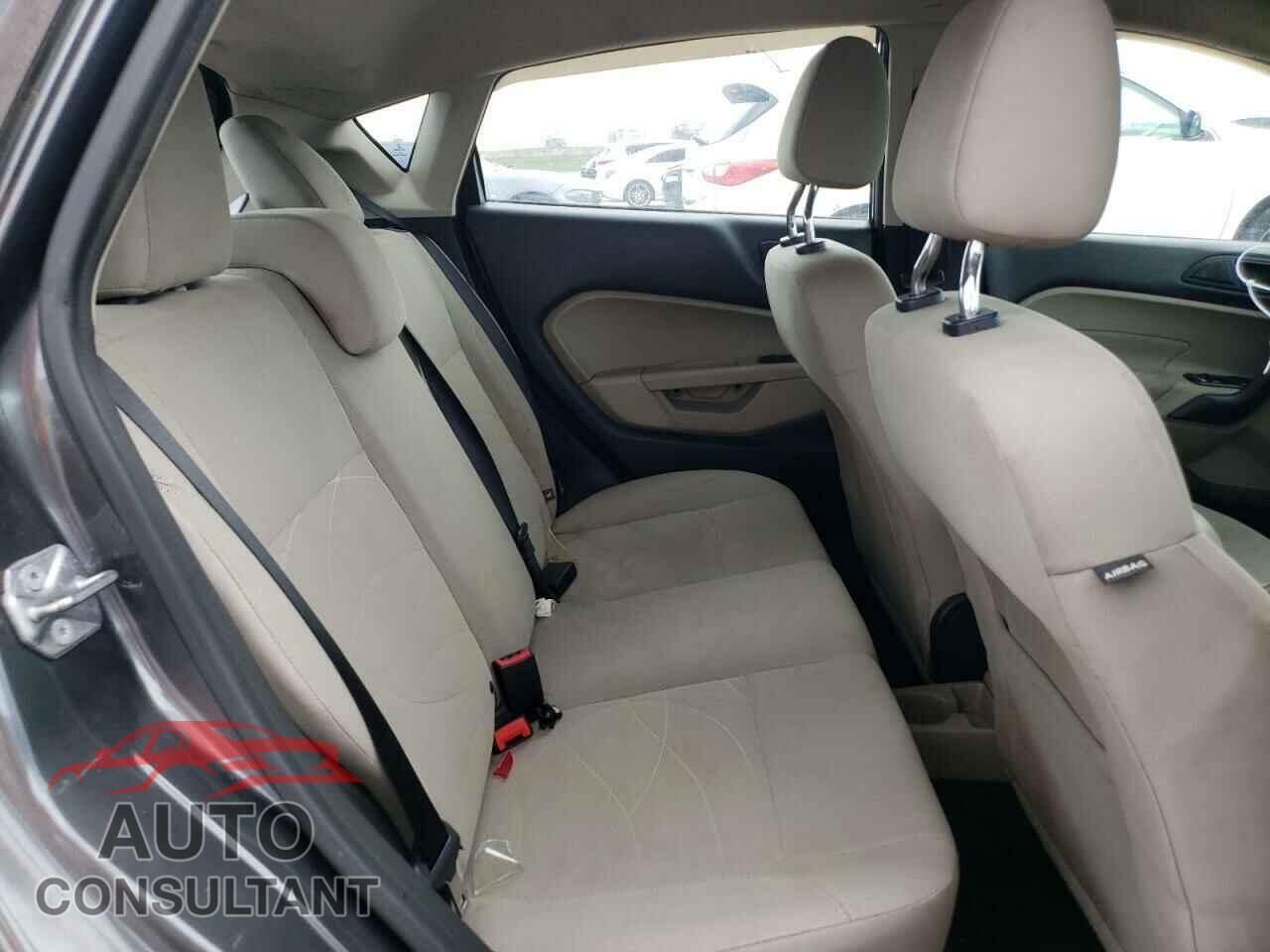 FORD FIESTA 2019 - 3FADP4EJ4KM102011