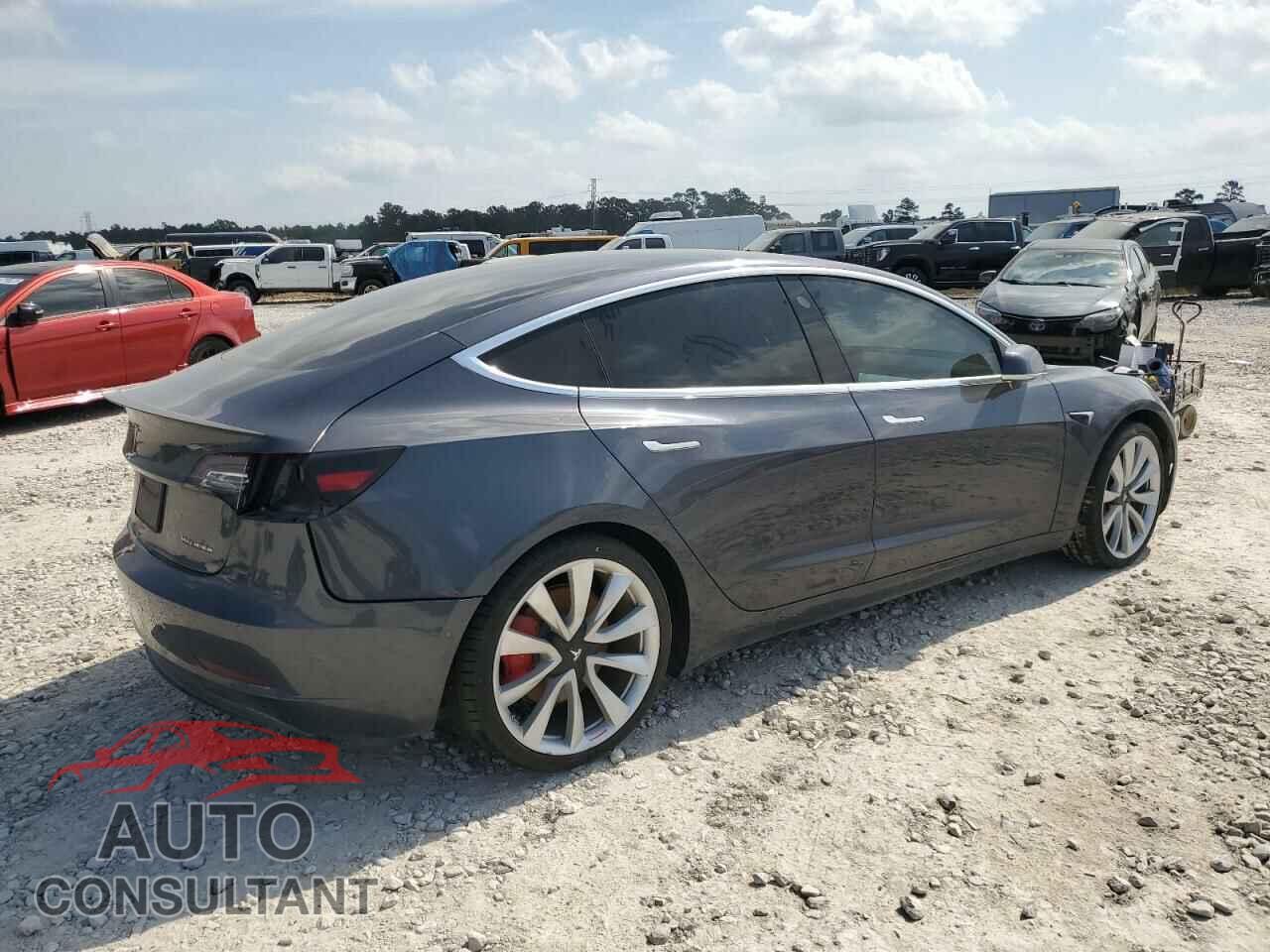 TESLA MODEL 3 2018 - 5YJ3E1EB2JF081004