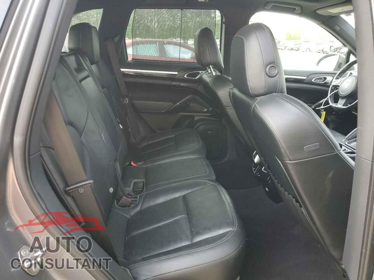 PORSCHE CAYENNE 2013 - WP1AB2A29DLA81366