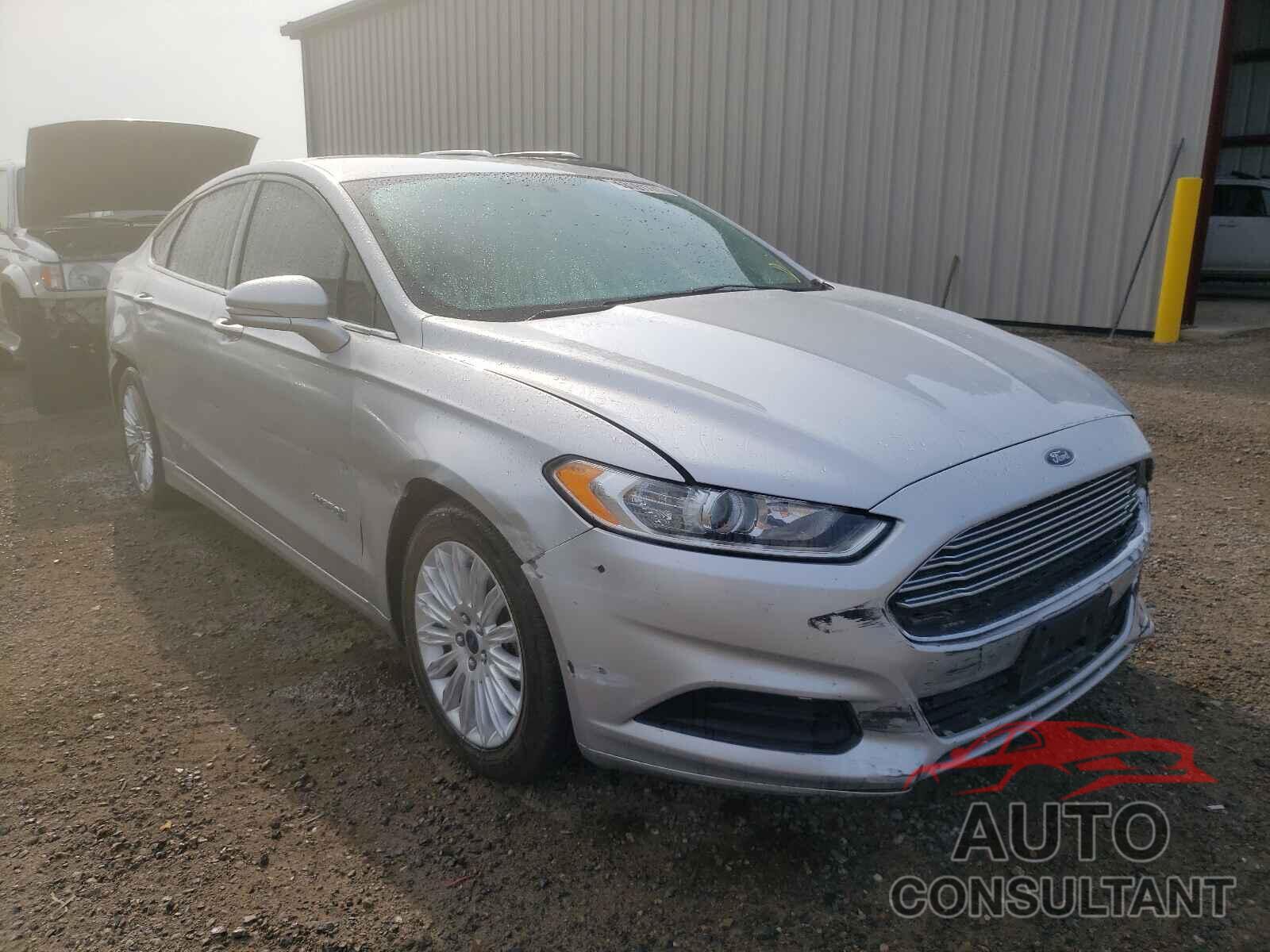 FORD FUSION 2016 - 3FA6P0LU7GR387246