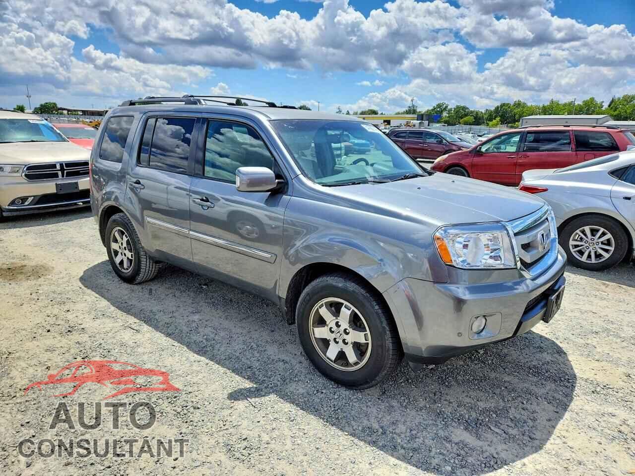 HONDA PILOT 2009 - 5FNYF48929B045533