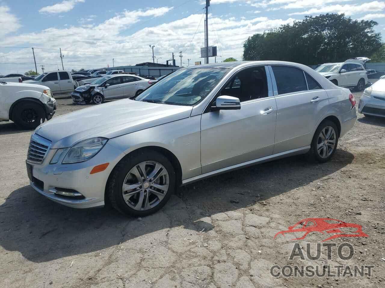 MERCEDES-BENZ E-CLASS 2011 - WDDHF8HB1BA303328