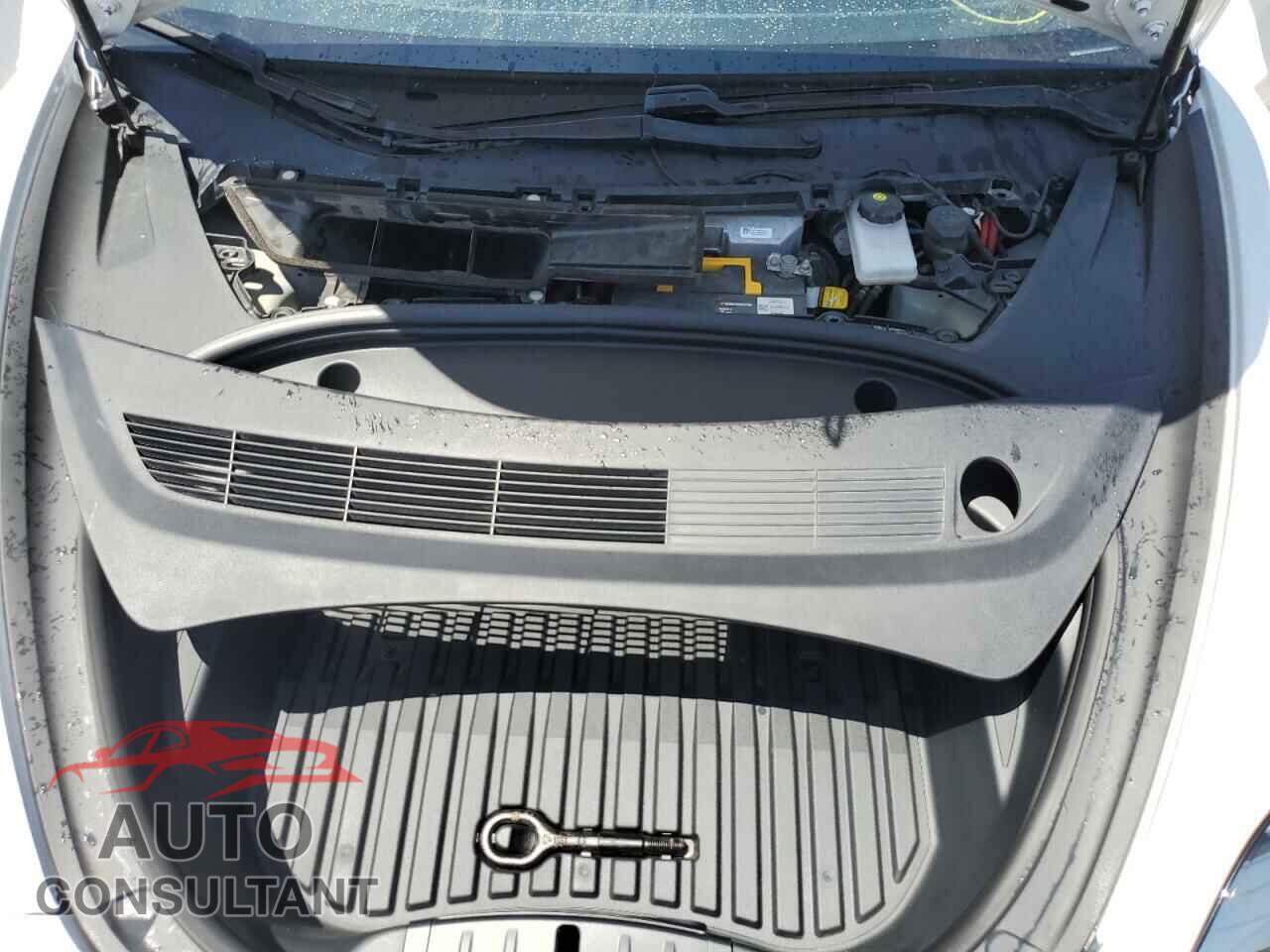 TESLA MODEL 3 2019 - 5YJ3E1EA4KF417468