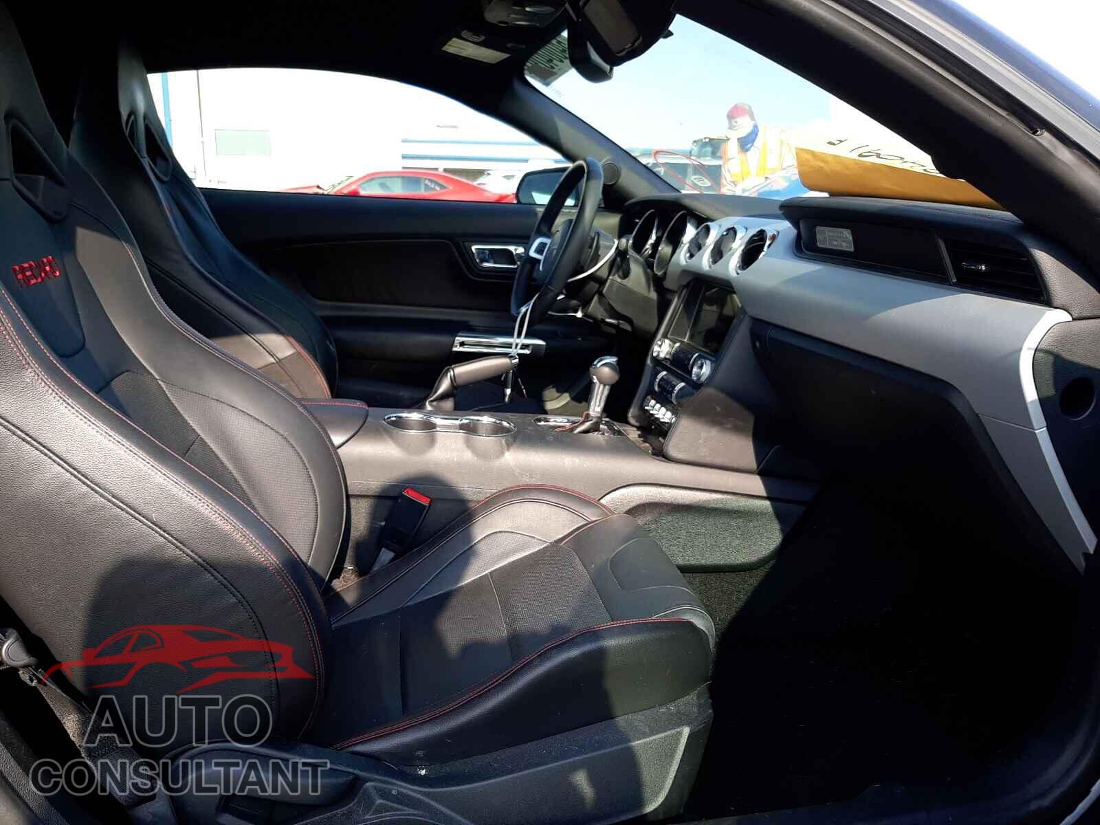 FORD MUSTANG 2017 - 1FA6P8CF8H5344751
