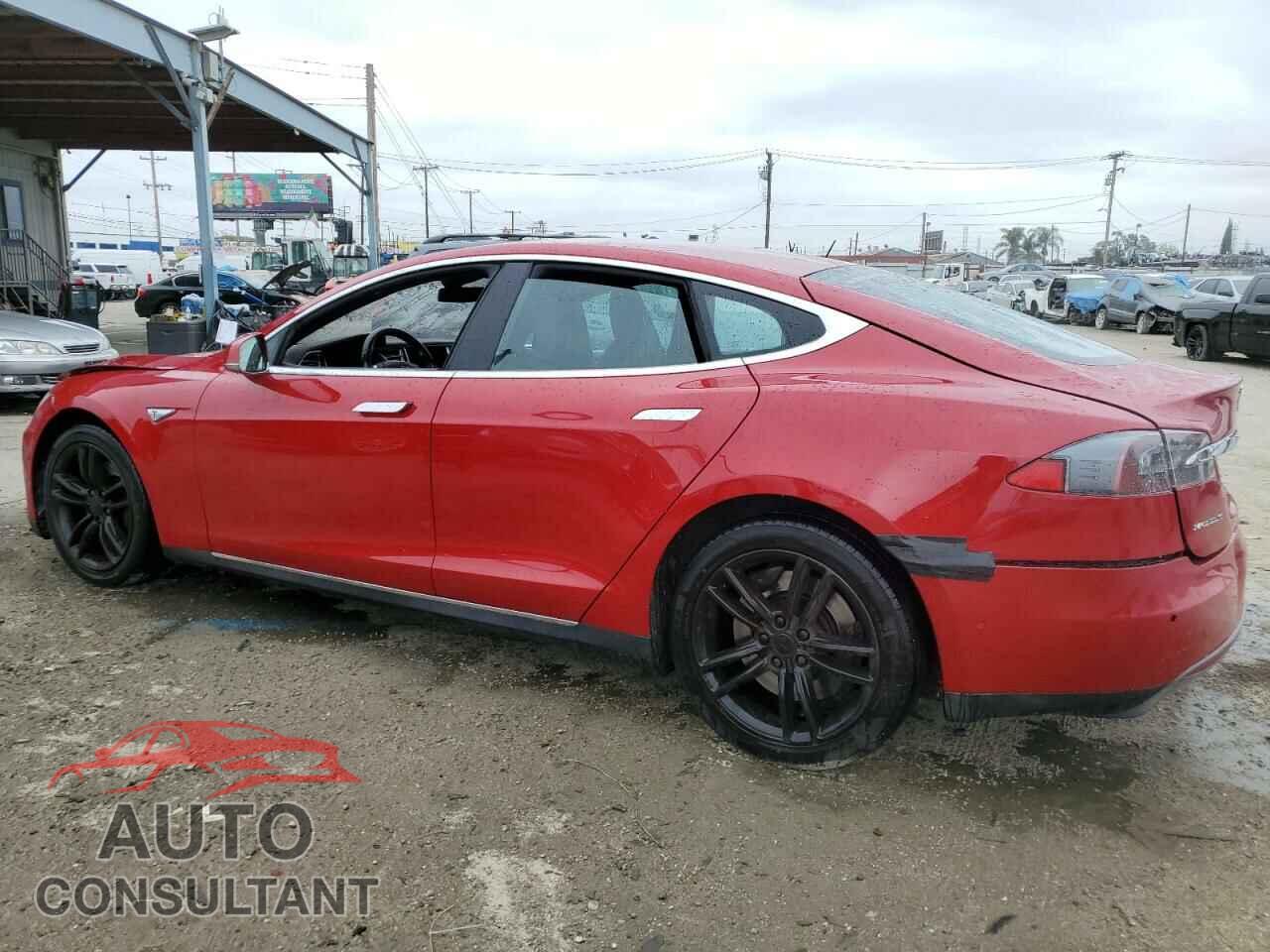 TESLA MODEL S 2016 - 5YJSA1E18GF131881