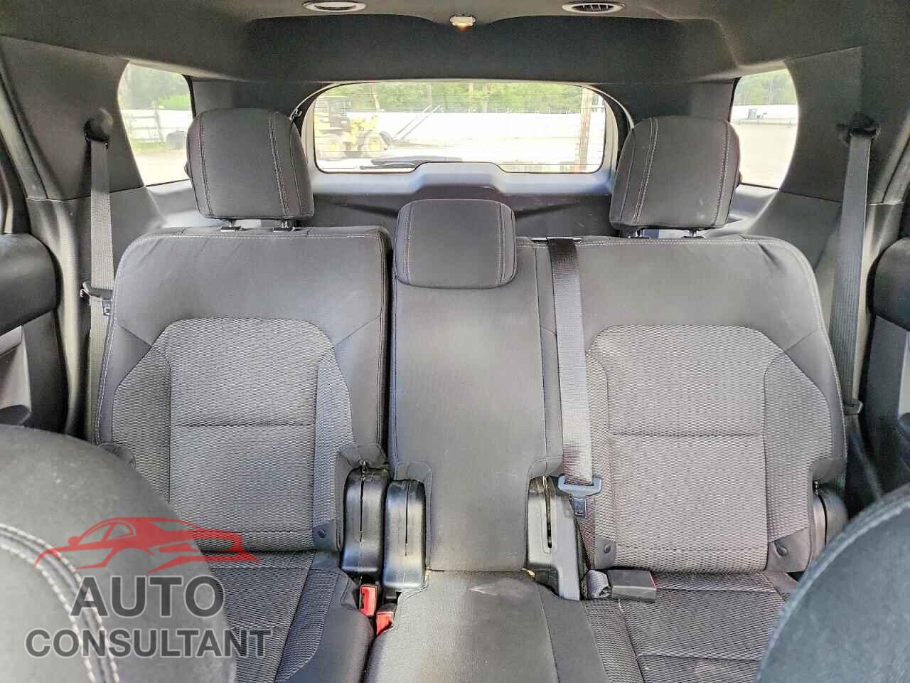 FORD EXPLORER 2017 - 1FM5K8D82HGE00462