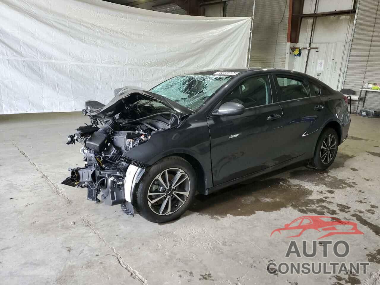 KIA FORTE 2023 - 3KPF24AD5PE601354