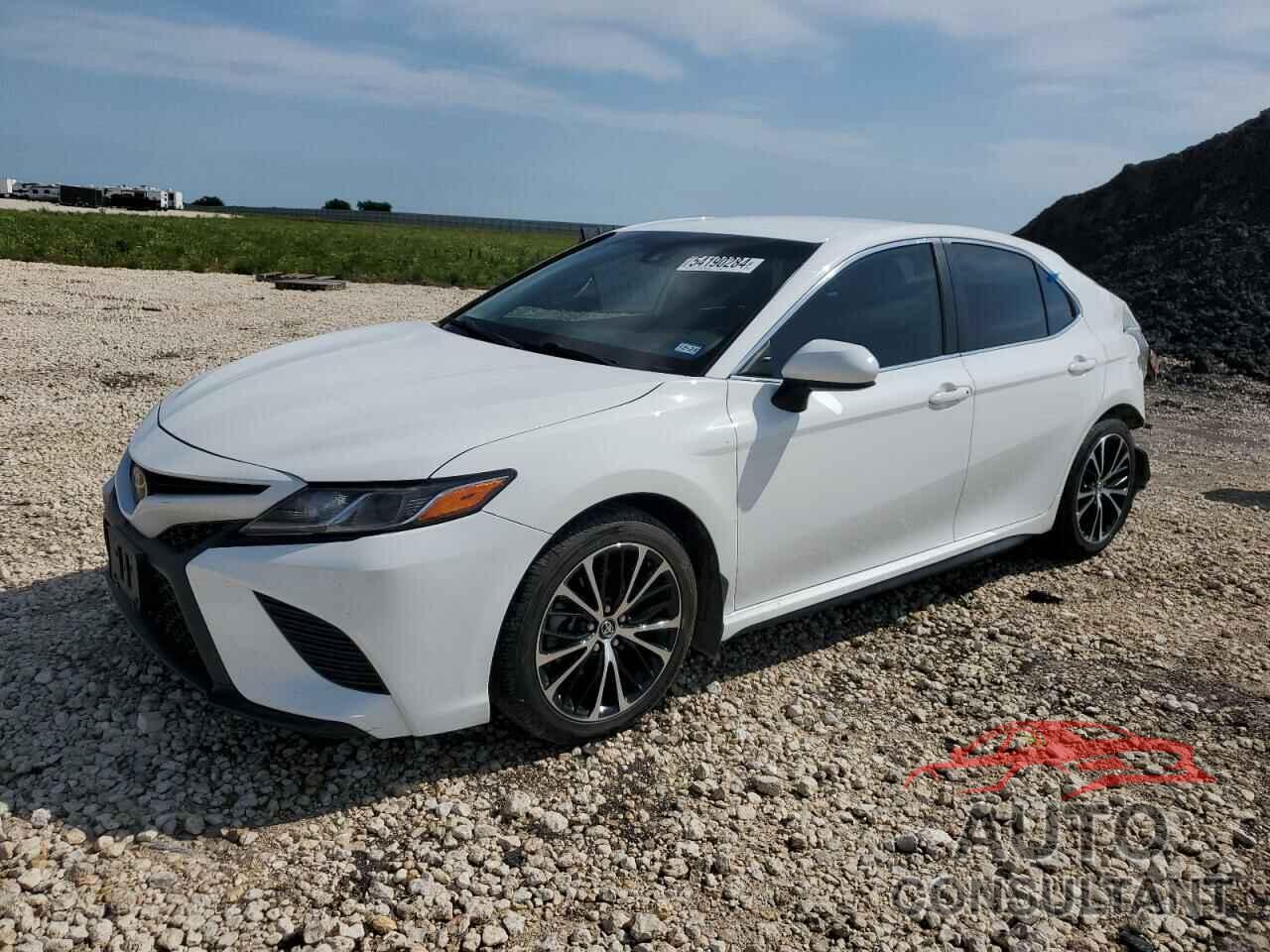 TOYOTA CAMRY 2020 - 4T1G11AK1LU889465