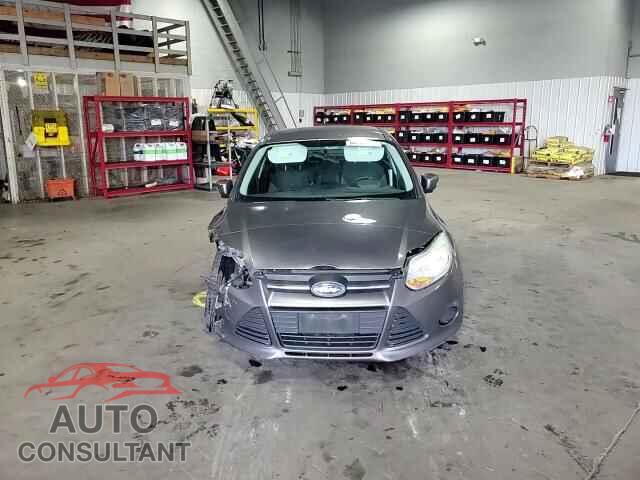 FORD FOCUS 2014 - 1FADP3F28EL138551