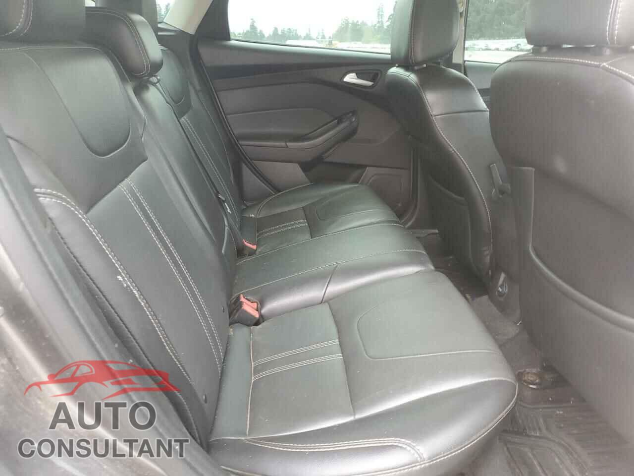 FORD FOCUS 2014 - 1FADP3K29EL180197