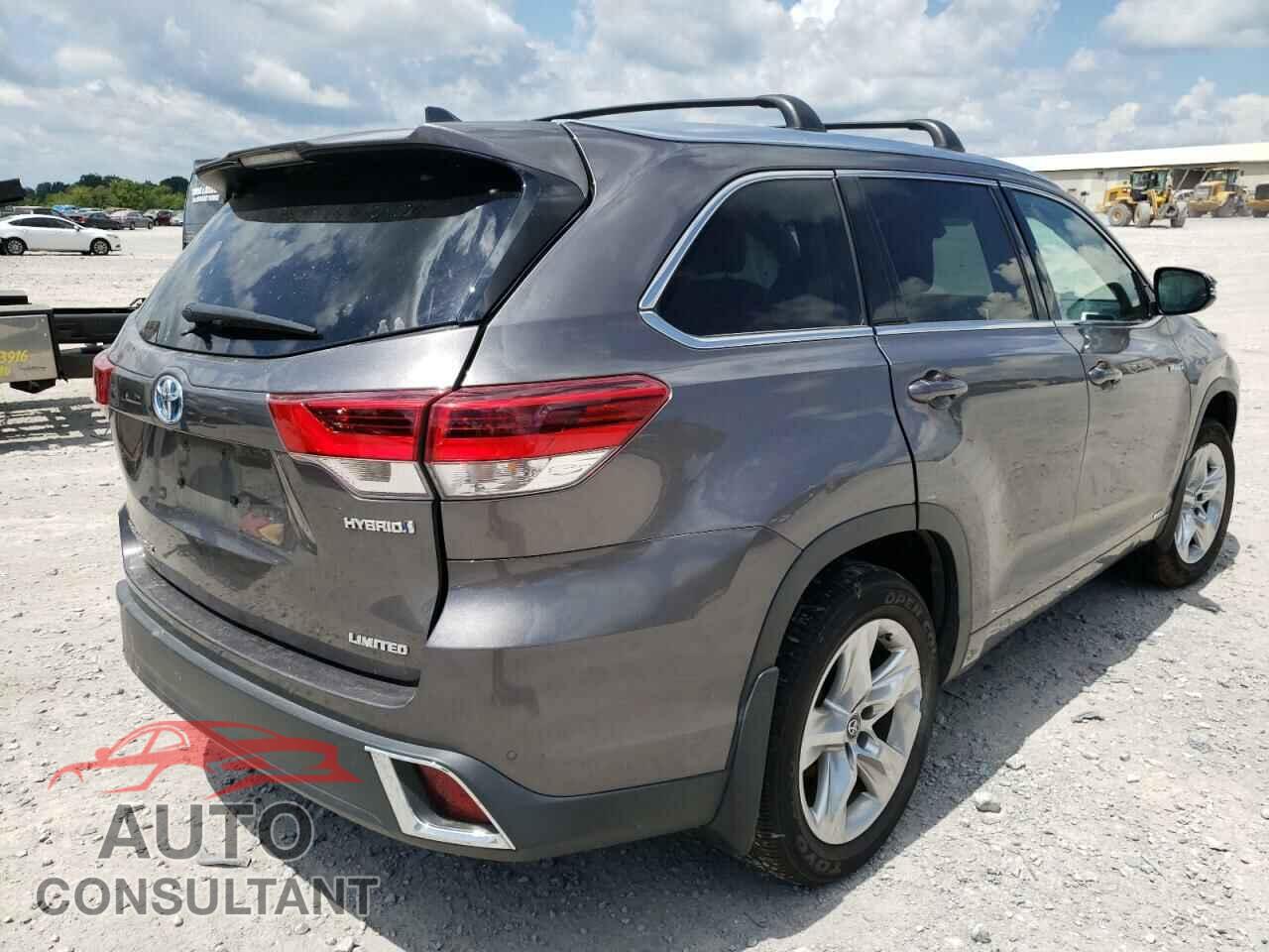 TOYOTA HIGHLANDER 2017 - 5TDDGRFH1HS028672