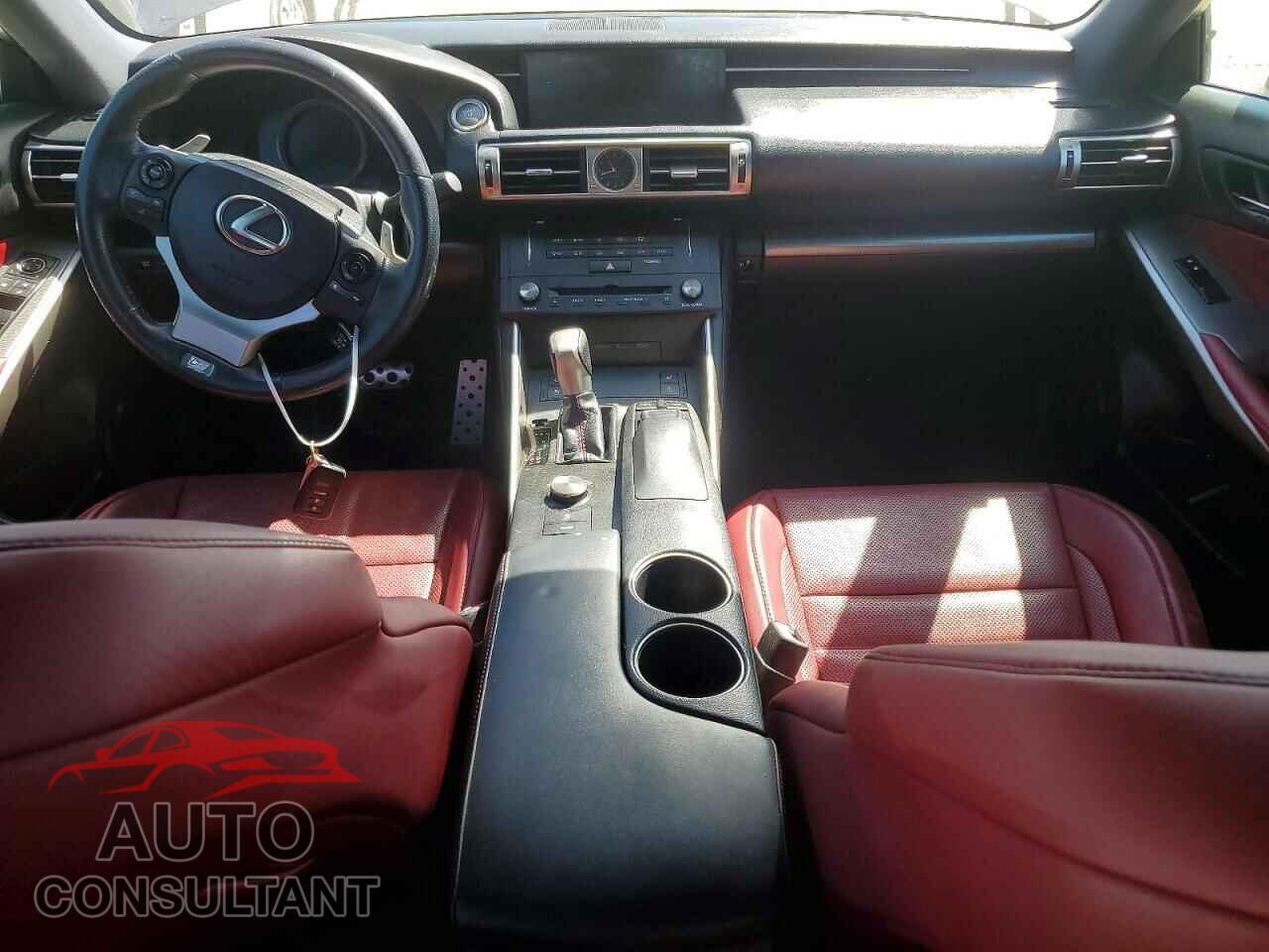 LEXUS IS 2016 - JTHBF1D21F5075146